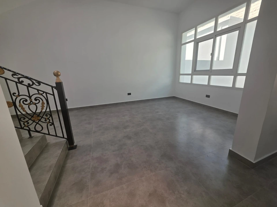 Upstairs interior — Safa 1 villa